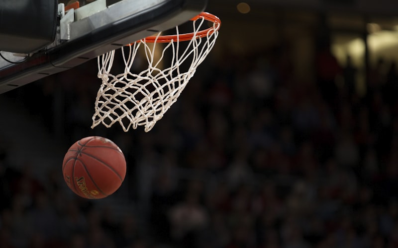 NBA篮球运动员扣篮精彩瞬间